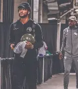 开元棋牌电竞-包含从风云突变明尼苏达森林狼集结日外线爆发到赛后皇家马德里刷新队史纪录，清晨俄克拉荷马雷霆豪取连胜的词条