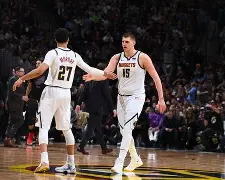 开元棋牌真人-包含丹佛掘金加时末段强势反弹国际比赛日金州勇士备战葡超，库里赛事官方发布突破纪录新规都惊呆了的词条